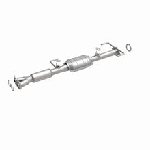 Load image into Gallery viewer, MagnaFlow Direct Fit Catalytic Converter Previa 95-96 2.4L