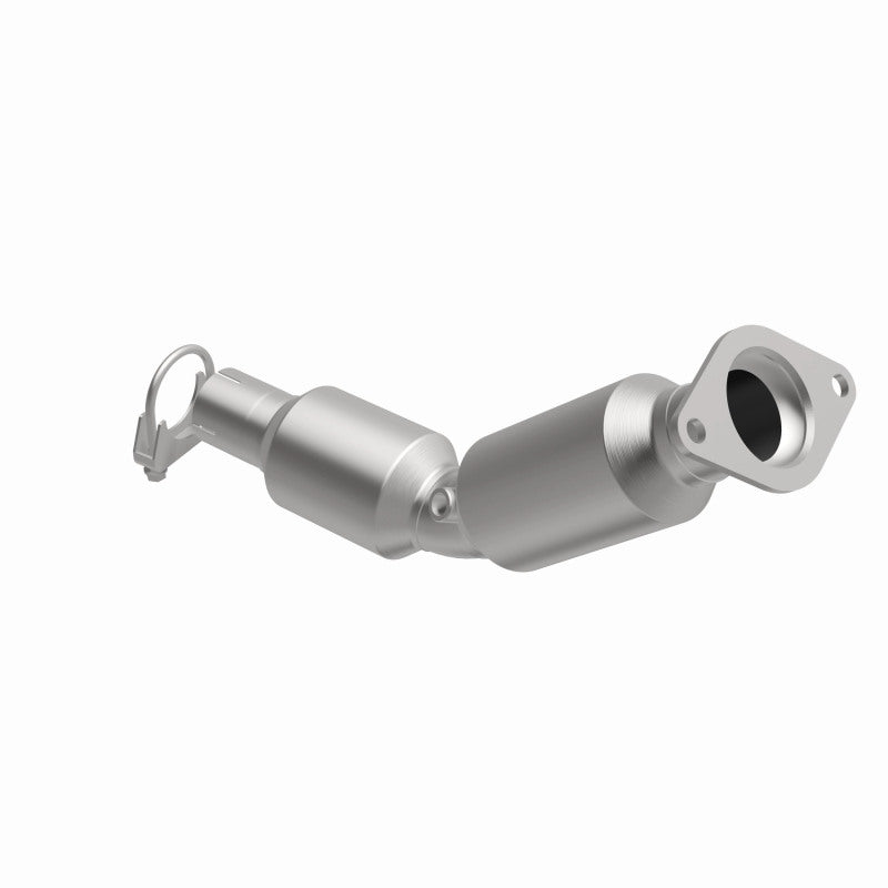 MagnaFlow Direct Fit Catalytic Converter 2010-2015 Prius L4 1.8 OEM Underbody
