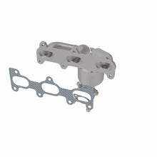 Load image into Gallery viewer, MagnaFlow Direct Fit Catalytic Converter 02-06 Hyundai Sonata 2.7L