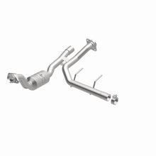 Load image into Gallery viewer, MagnaFlow Direct Fit Catalytic Converter 2017 F-150 3.5 OEM Underbody
