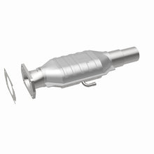 Load image into Gallery viewer, MagnaFlow Direct Fit Catalytic Converter GM 86 87
