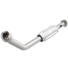 Load image into Gallery viewer, MagnaFlow Direct Fit Catalytic Converter Beretta-Corsica 96 3.1L