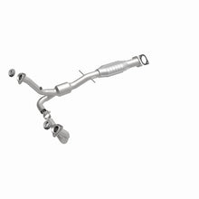 Load image into Gallery viewer, MagnaFlow Direct Fit Catalytic Converter 00-0 S-10/Sonoma 4.3L