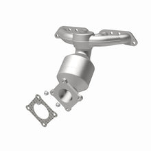 Load image into Gallery viewer, MagnaFlow Direct Fit Catalytic Converter 00-04 Dodge Neon 2L Manifold