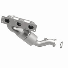 Load image into Gallery viewer, MagnaFlow Direct Fit Catalytic Converter BMW 5 99-00 Rear