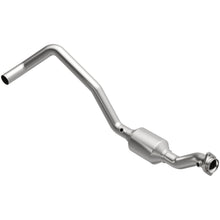 Load image into Gallery viewer, MagnaFlow Direct Fit Catalytic Converter 2005 Dodge Ram 1500 3.7/ 4.7