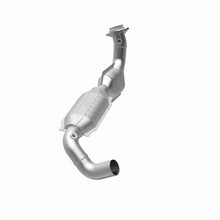 Load image into Gallery viewer, MagnaFlow Direct Fit Catalytic Converter 01-02 Ford F-150 5.4L