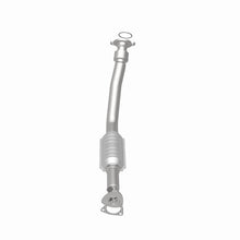 Load image into Gallery viewer, MagnaFlow Direct Fit Catalytic Converter 97-03 Chevy Malibu 3.1L
