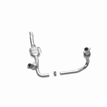 Load image into Gallery viewer, MagnaFlow Direct Fit Catalytic Converter 01 Dodge Dakota 3.9L 4WD