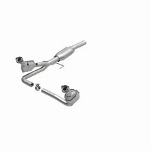 Load image into Gallery viewer, MagnaFlow Direct Fit Catalytic Converter 00 Dodge Dakota 3.9L 2wd