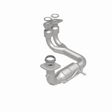 Load image into Gallery viewer, MagnaFlow Direct Fit Catalytic Converter OEM Grade 00-05 Toyota MR2 Spyder 1.8L Rear
