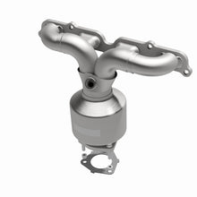 Load image into Gallery viewer, MagnaFlow Direct Fit Catalytic Converter 95/98 Saturn SC/SL/SW 1.9L