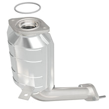 Load image into Gallery viewer, MagnaFlow Direct Fit Catalytic Converter 05-07 Ford Freestyle 3.0L