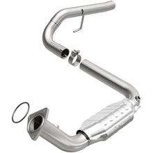 Load image into Gallery viewer, MagnaFlow Direct Fit Catalytic Converter 02-05 Escalade 6.0L Driver Side
