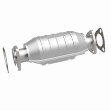 Load image into Gallery viewer, MagnaFlow Direct Fit Catalytic Converter Volvo 79