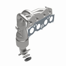 Load image into Gallery viewer, MagnaFlow Direct Fit Catalytic Converter 06-08 Toyota RAV4 2.4L