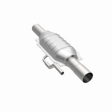 Load image into Gallery viewer, MagnaFlow Direct Fit Catalytic Converter California Grade 94-95 Dodge Ram 2500 8.0L