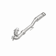Load image into Gallery viewer, MagnaFlow Direct Fit Catalytic Converter 2007-2008 ALTIMA 3.5 L Underbody