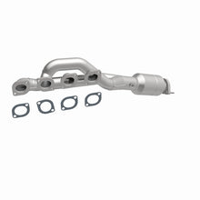 Load image into Gallery viewer, MagnaFlow Direct Fit Catalytic Converter BMW 5 99-00 P/S OEM