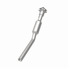 Load image into Gallery viewer, MagnaFlow Direct Fit Catalytic Converter 2004 Sebring L4 2.4 OEM Underbody
