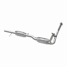 Load image into Gallery viewer, MagnaFlow Direct Fit Catalytic Converter 96 Bronco F150/F250 5.0L