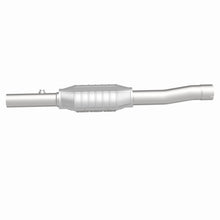 Load image into Gallery viewer, MagnaFlow Direct Fit Catalytic Converter 99-01 Grand Cherokee 4.0L