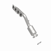 Load image into Gallery viewer, MagnaFlow Direct Fit Catalytic Converter 08-09 Lexus LS600H 5.0L