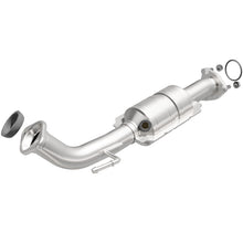 Load image into Gallery viewer, MagnaFlow Direct Fit Catalytic Converter 03-05 Honda Civic 1.3