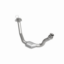 Load image into Gallery viewer, MagnaFlow Direct Fit Catalytic Converter 96-97 Ford Explorer 5.0L