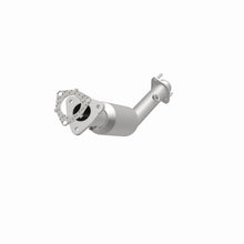 Load image into Gallery viewer, MagnaFlow Direct Fit Catalytic Converter 00-02 Camaro/Firebird Passenger Side