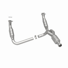 Load image into Gallery viewer, MagnaFlow Direct Fit Catalytic Converter 10-13 GMC Sierra 1500 V6 4.3L