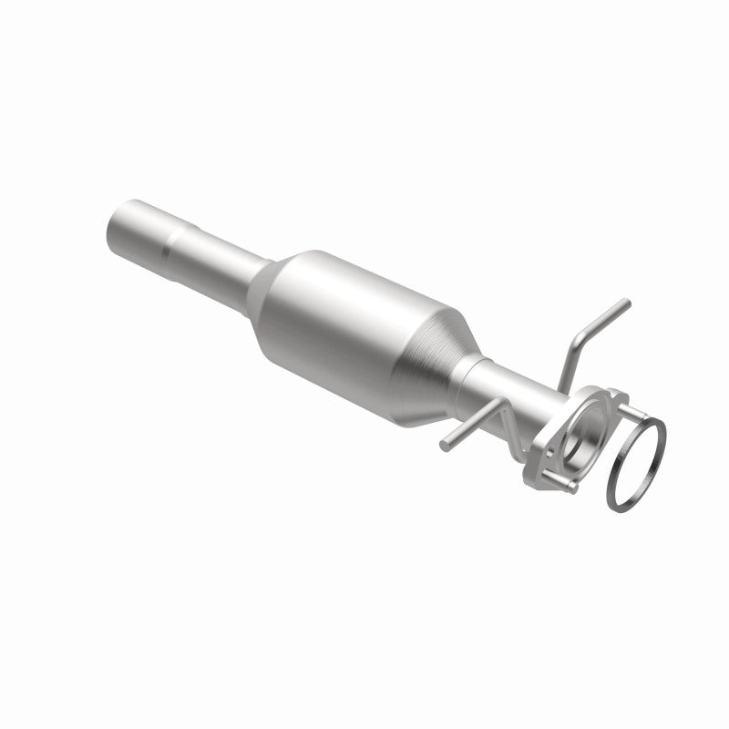 MagnaFlow Direct Fit Catalytic Converter 06 Focus ZX3 2.0/2.3L OEM