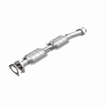 Load image into Gallery viewer, MagnaFlow DF Cat. Conv 98-00 Ford Ranger 4.0L/3.0L Rear / 98-00 Mazda B300 3.0L / B4000 4.0L Rear