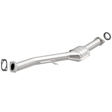 Load image into Gallery viewer, MagnaFlow Direct Fit Catalytic Converter 06-08 Subaru Legacy 2.5L