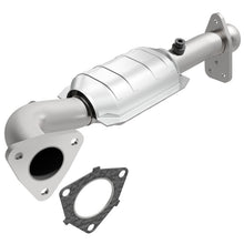 Load image into Gallery viewer, MagnaFlow Direct Fit Catalytic Converter Gm