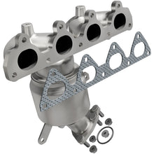 Load image into Gallery viewer, MagnaFlow Direct Fit Catalytic Converter Honda 1996-2000 Civic / 1996-1997 Civic Del Sol 1.6L