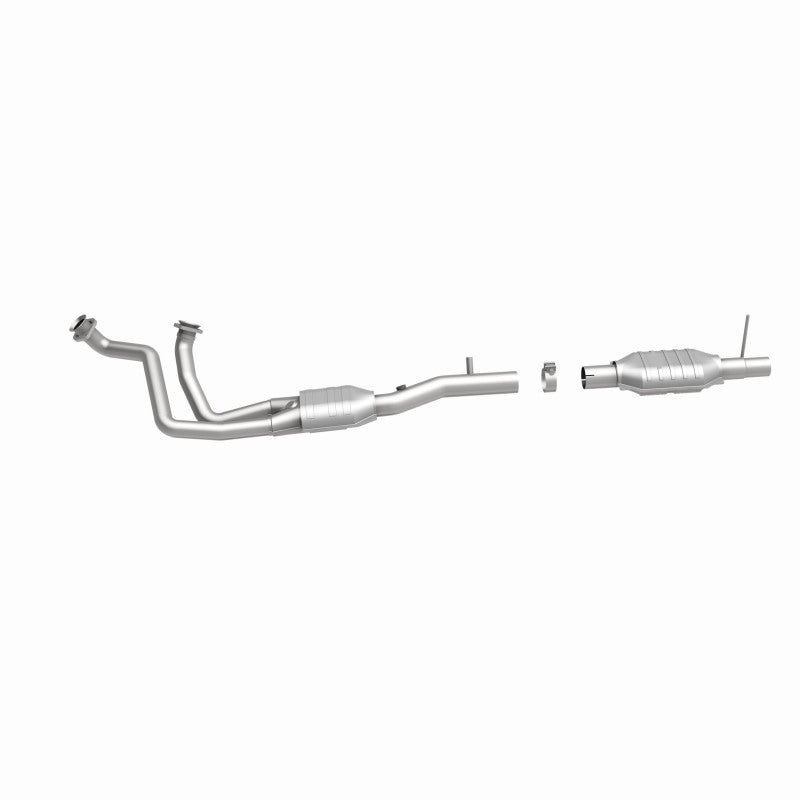 MagnaFlow Direct Fit Catalytic Converter 96 Ford F-150 4.9L I-6