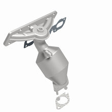 Load image into Gallery viewer, MagnaFlow Direct Fit Catalytic Converter 01-05 Ford Escape 3.0L