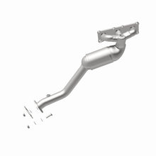Load image into Gallery viewer, MagnaFlow Direct Fit Catalytic Converter BMW 3 06-09 Front OEM