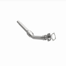 Load image into Gallery viewer, MagnaFlow Direct Fit Catalytic Converter 99-04 VW Golf/Jetta/Beetle