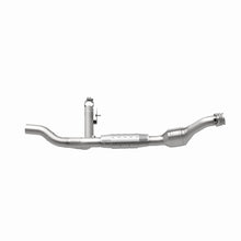 Load image into Gallery viewer, MagnaFlow Direct Fit Catalytic Converter 99 Ford F-150 4.6L