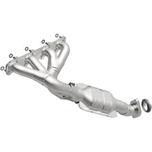 Load image into Gallery viewer, MagnaFlow Direct Fit Catalytic Converter 04-08 Cadillac XLR 4.6L Driver Side