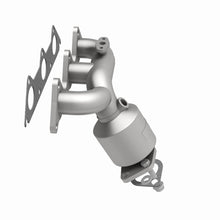 Load image into Gallery viewer, MagnaFlow Direct Fit Catalytic Converter 95-00 Sebring 2.5L Rear Manifold