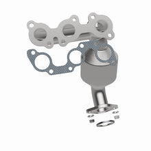 Load image into Gallery viewer, MagnaFlow DF Catalytic Conv 04-06 Lexus ES330 / 04-06 Toyota Camry/04-08 Solara 3.3L P/S Manifold