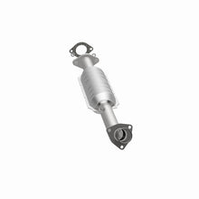 Load image into Gallery viewer, MagnaFlow Direct Fit Catalytic Converter 98-00 Niss Pathfinder 3.3L