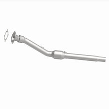 Load image into Gallery viewer, MagnaFlow Direct Fit Catalytic Converter 99-04 VW Golf/Jetta/Beetle