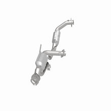 Load image into Gallery viewer, MagnaFlow Direct Fit Catalytic Converter 96-99 Taurus 3.0L