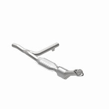 Load image into Gallery viewer, MagnaFlow Direct Fit Catalytic Converter 01-03 F150 5.4 Passenger Side OEM