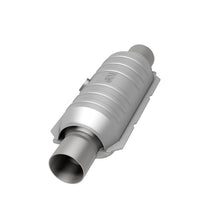 Load image into Gallery viewer, MagnaFlow Universal Catalytic Converter 2.50in Rear CA