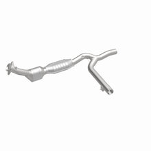 Load image into Gallery viewer, MagnaFlow Direct Fit Catalytic Converter 01-03 F150 5.4 Passenger Side OEM